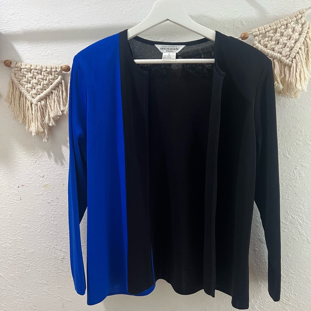 Misook Colorblock Cardigan in Blue and Black